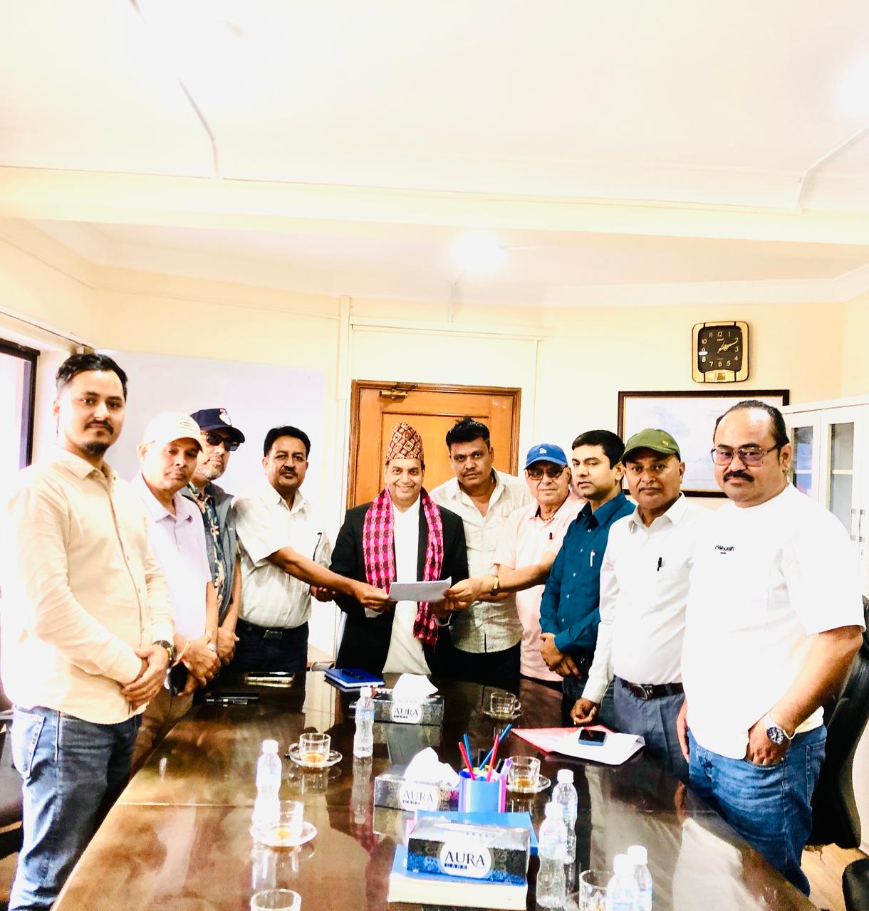 पूँजीबजार सुधारका लागि १६ बुँदे मागसहित लगानीकर्ता संगठनहरूको सेबोनमा ध्यानाकर्षण